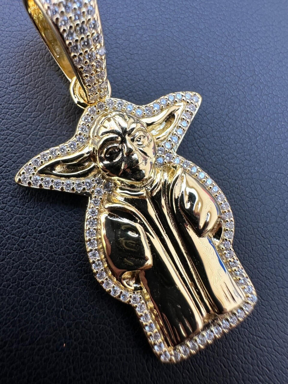 Baby Yoda Star Wars Pendant MOISSANITE Real 925 Silver / 14k Gold Iced